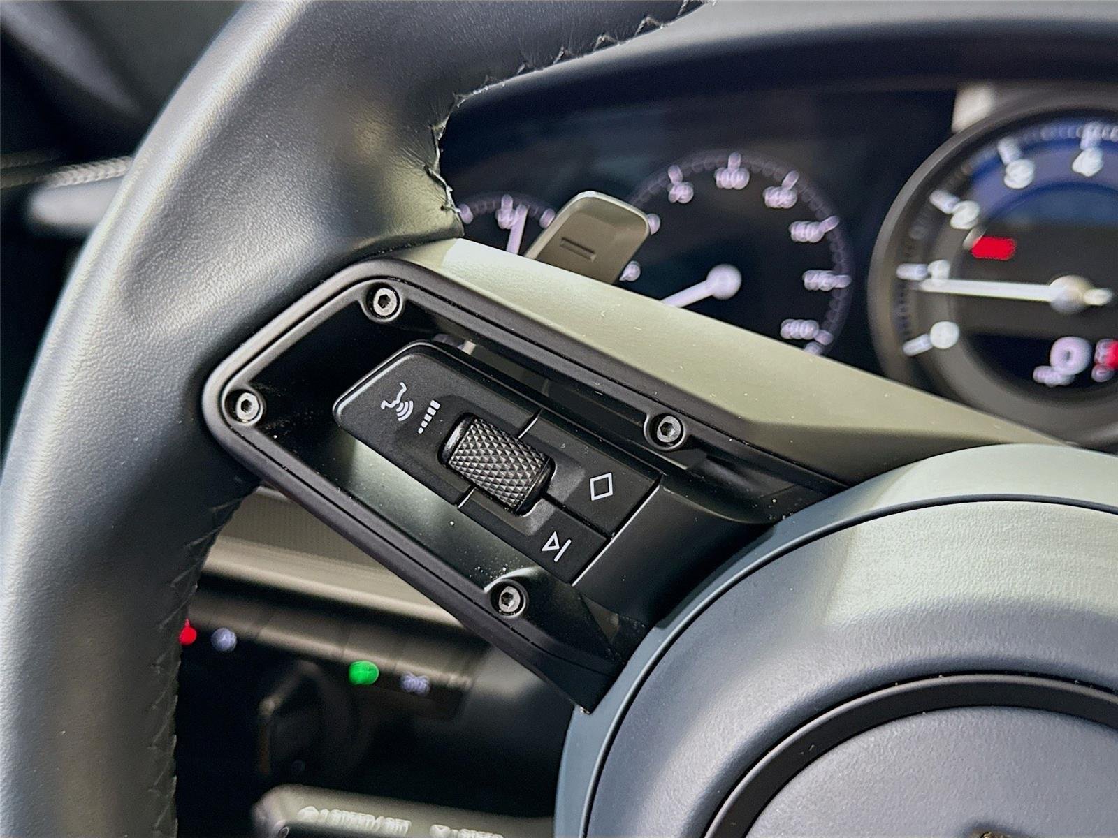2023 Porsche 911 4S photo 22