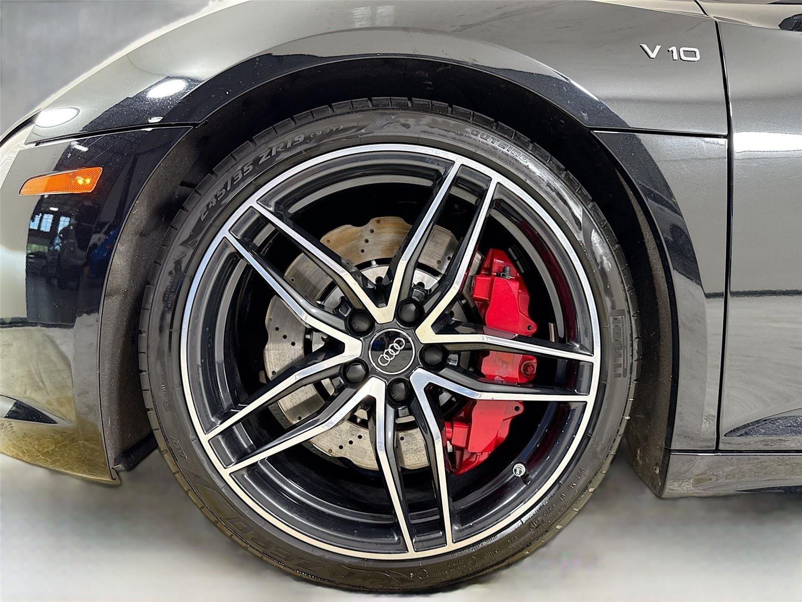 2017 Audi R8 Coupe V10 photo 30