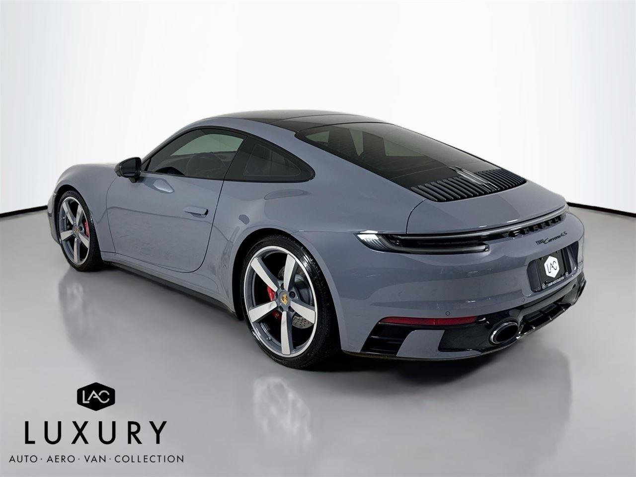 2023 Porsche 911 4S photo 6
