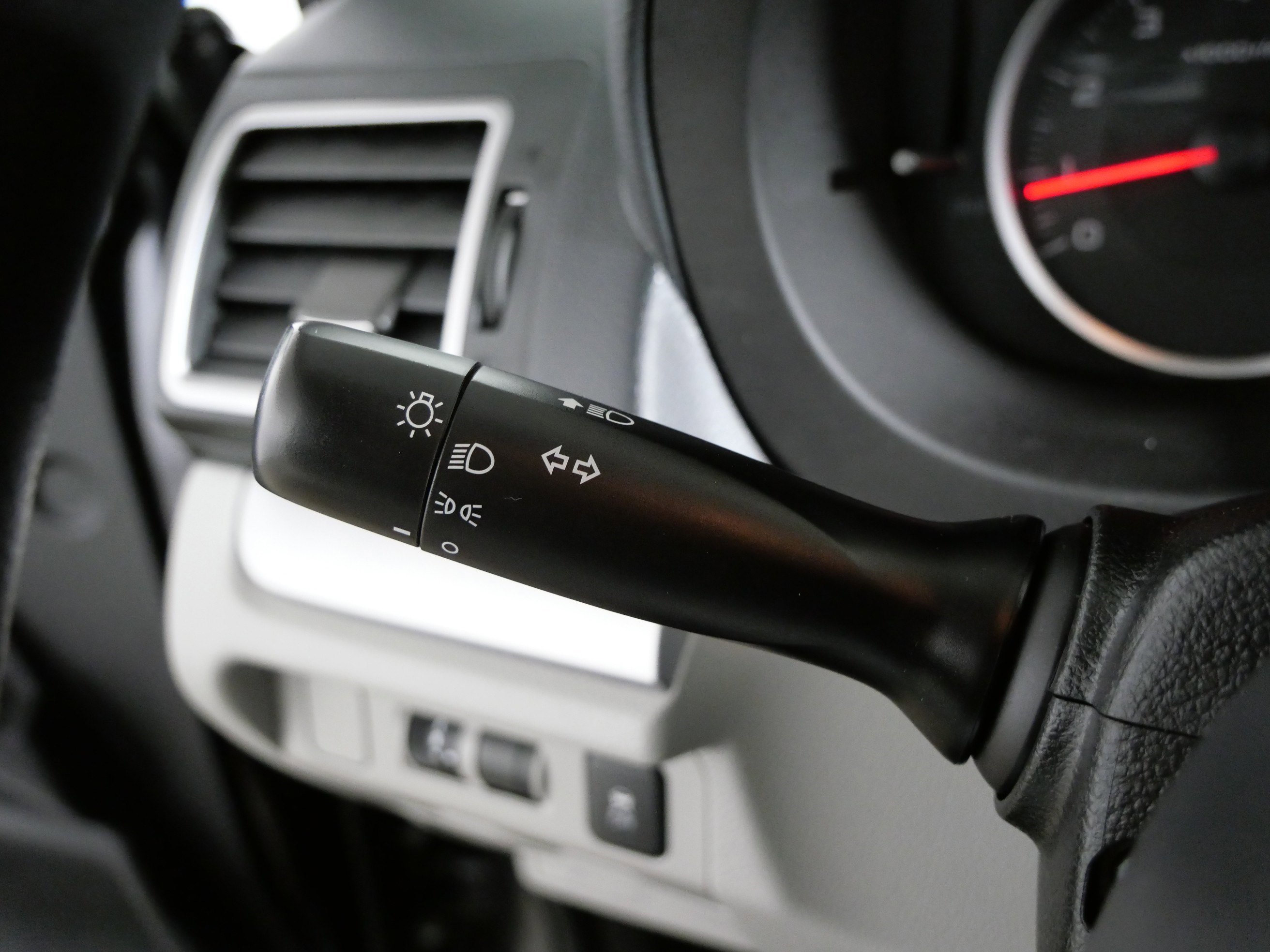 2017 Subaru Forester Premium photo 26