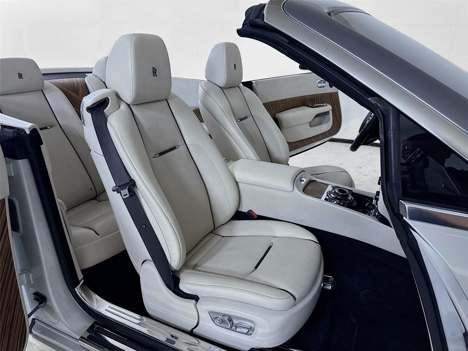 2016 Rolls Royce Dawn RR6 photo 26