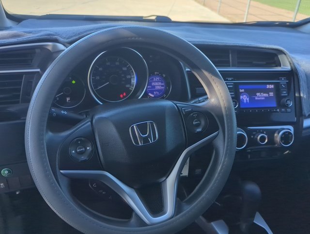 2016 Honda Fit LX photo 9