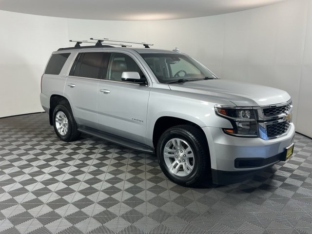 2018 Chevrolet Tahoe LT photo 3