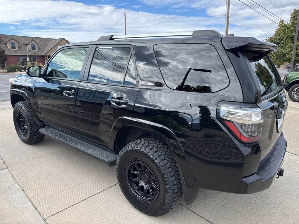 2024 Toyota 4Runner SR5 photo 4