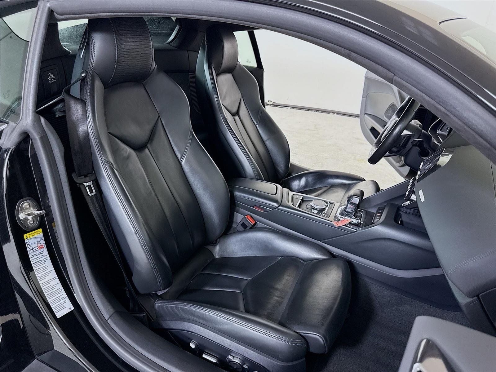 2017 Audi R8 Coupe V10 photo 24