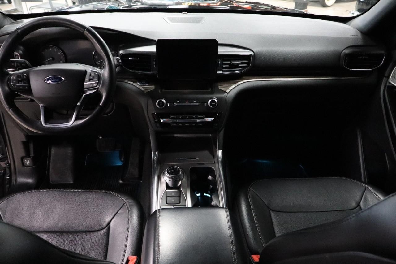 2020 Ford Explorer Limited photo 12