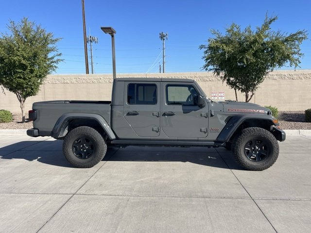2020 Jeep Gladiator Mojave photo 2