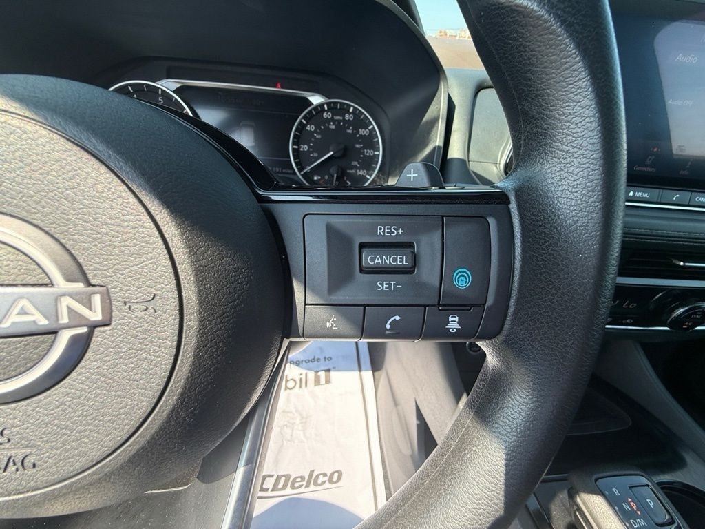 2023 Nissan Rogue SV photo 20