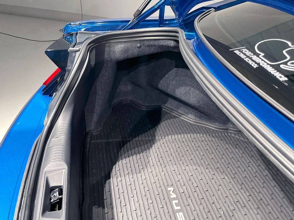 2024 Ford Mustang Dark Horse photo 38