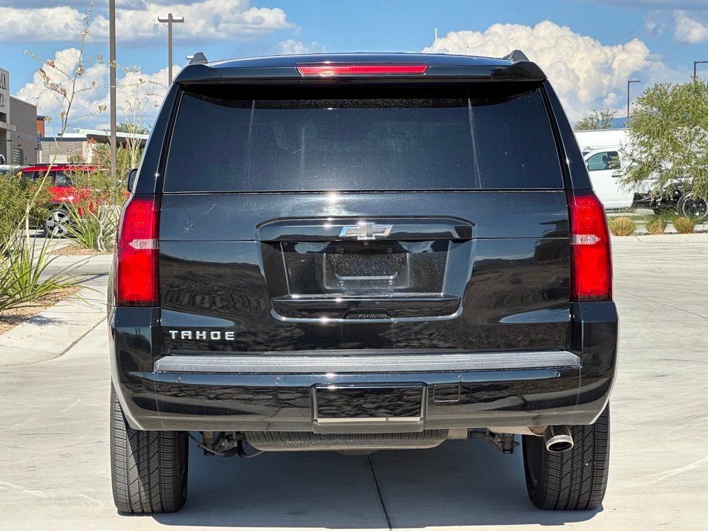 2020 Chevrolet Tahoe LT photo 3