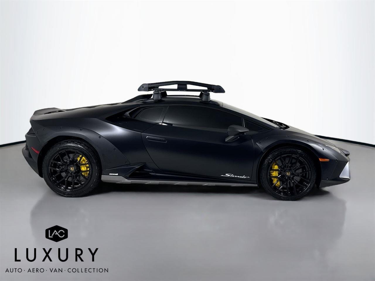2024 Lamborghini Huracan Sterrato photo 3