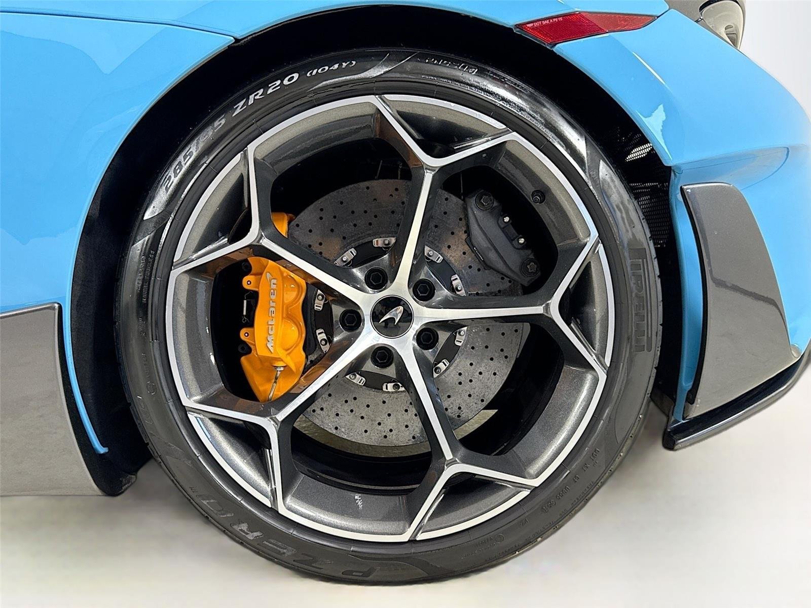 2019 Mclaren 600LT photo 31