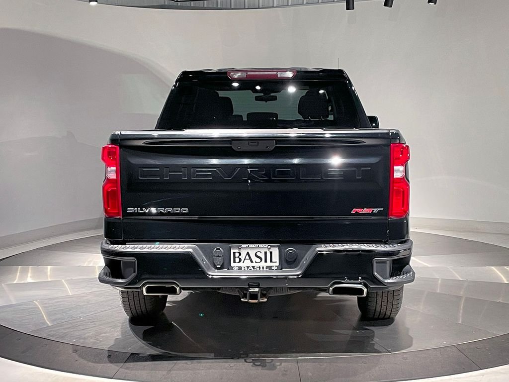 2021 Chevrolet Silverado 1500 RST photo 11