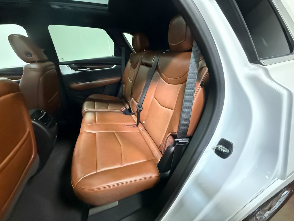 2022 Cadillac XT5 Premium Luxury photo 5