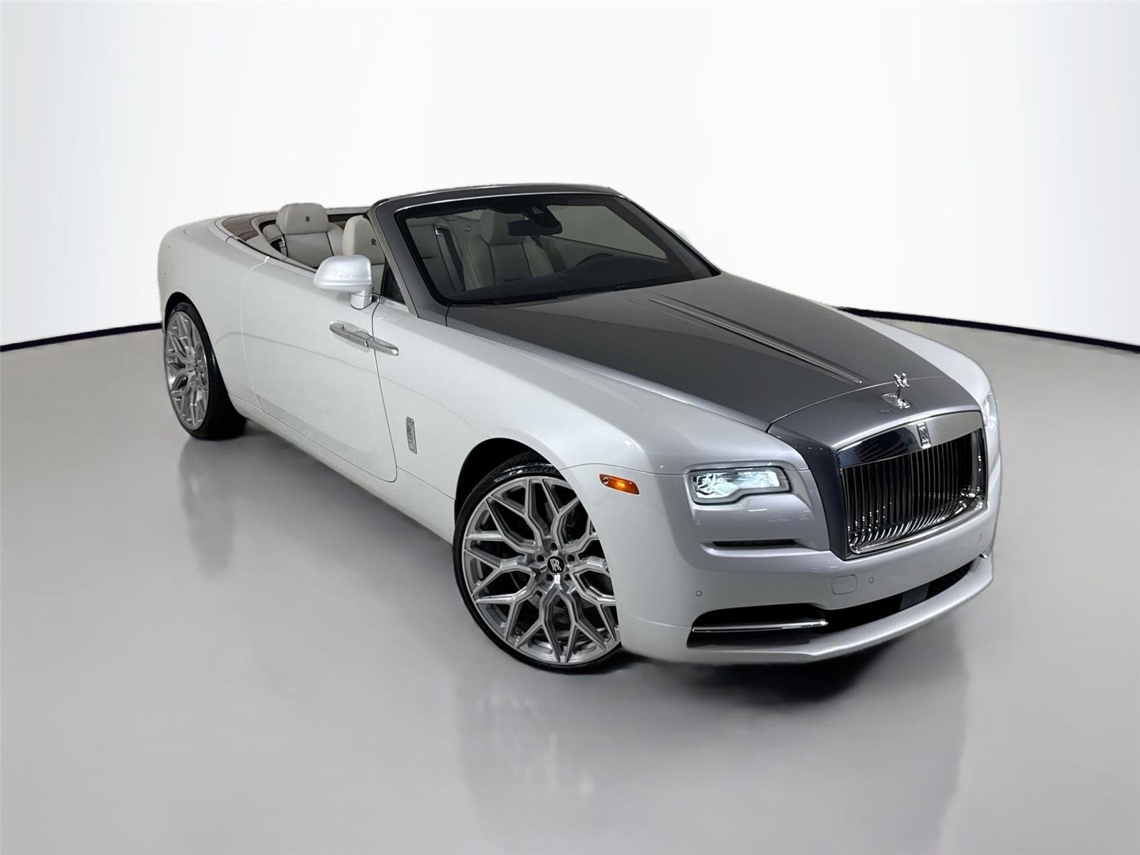 2016 Rolls Royce Dawn RR6 photo 41
