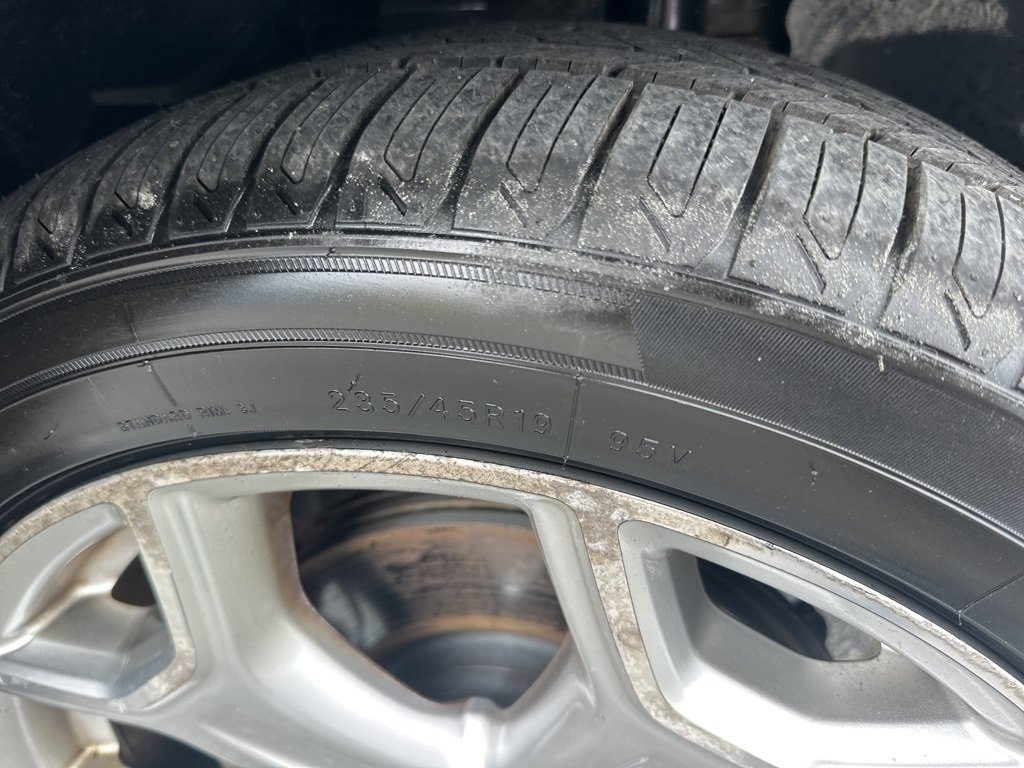 2017 Ford Escape Titanium photo 34