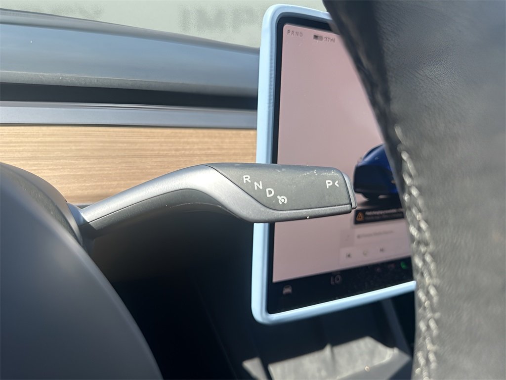 2024 Tesla Model Y Standard Range photo 14