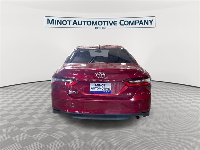 2021 Toyota Camry LE photo 7
