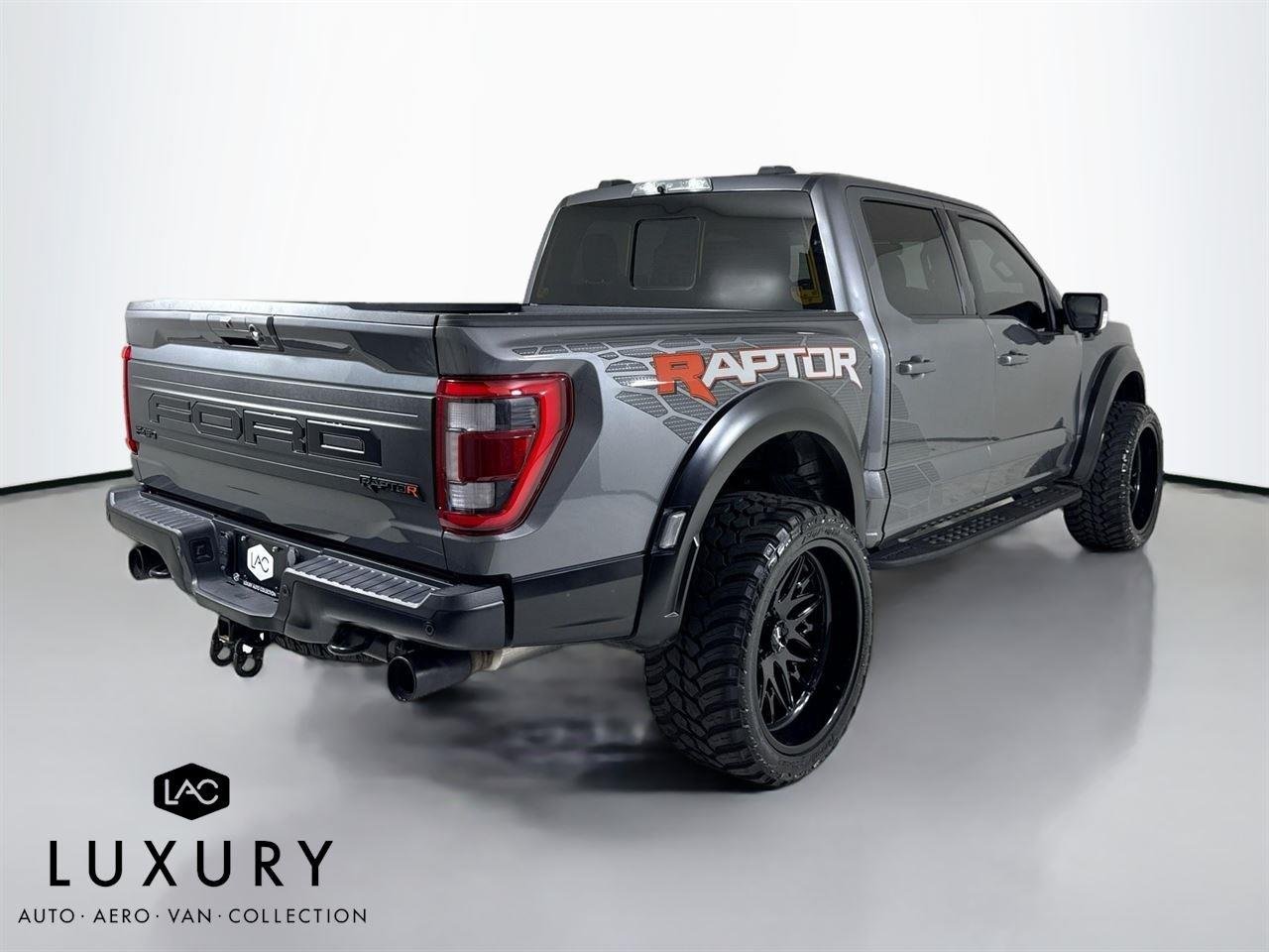 2023 Ford F-150 Raptor photo 4