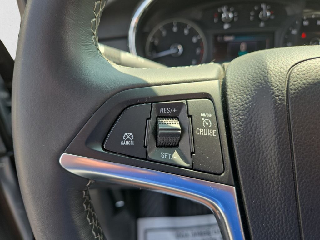 2022 Buick Encore Preferred photo 18