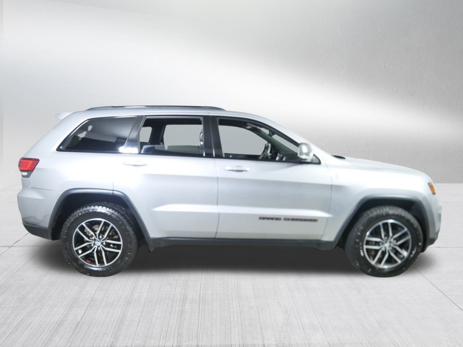 2018 Jeep Grand Cherokee Trailhawk photo 6