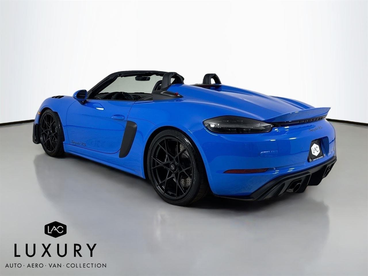 2024 Porsche Boxster Spyder photo 6