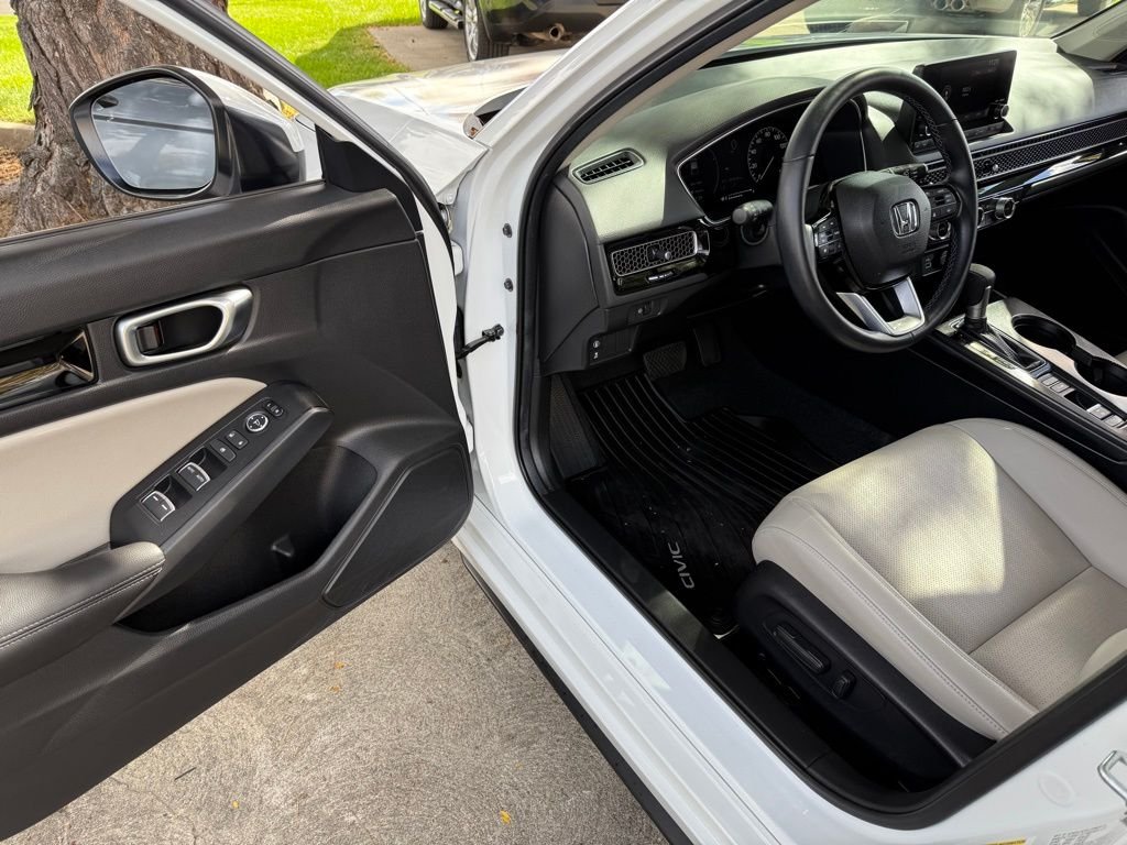 2024 Honda Civic EX-L photo 11