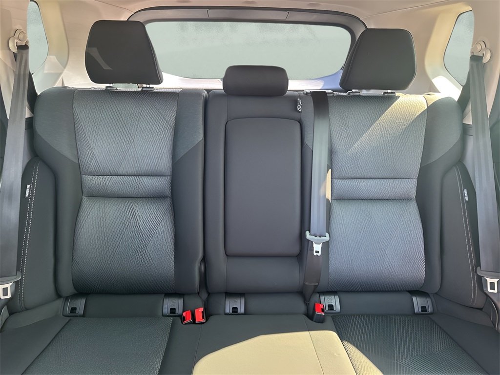 2024 Nissan Rogue SV photo 11