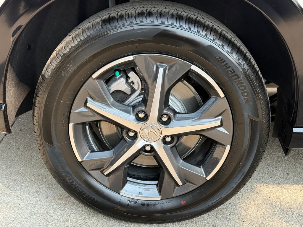 2025 Honda HR-V EX-L photo 12