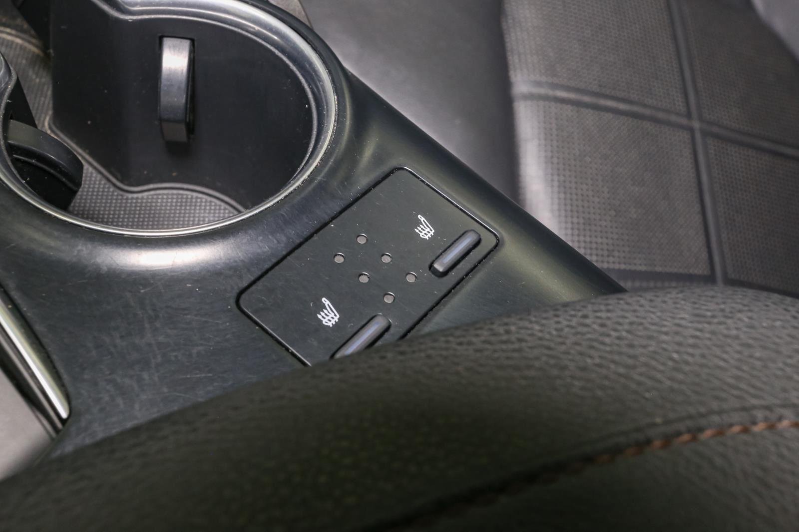 2018 Toyota Camry XLE photo 27