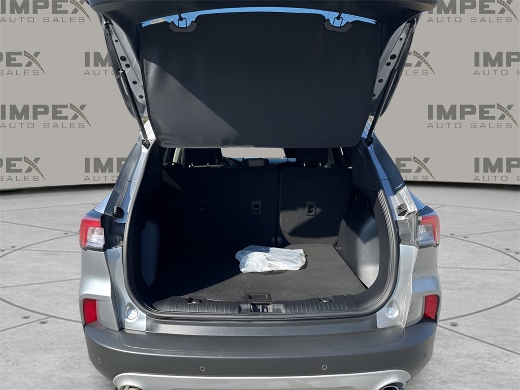 2022 Ford Escape SE photo 28