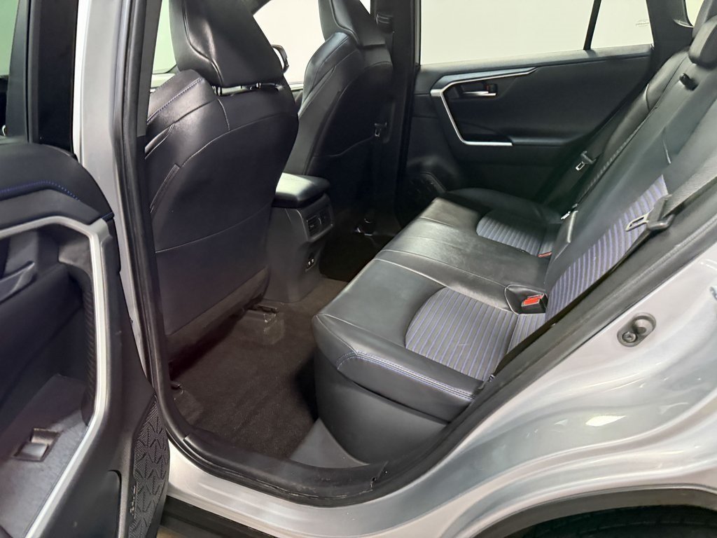 2019 Toyota RAV4 Hybrid XSE photo 43