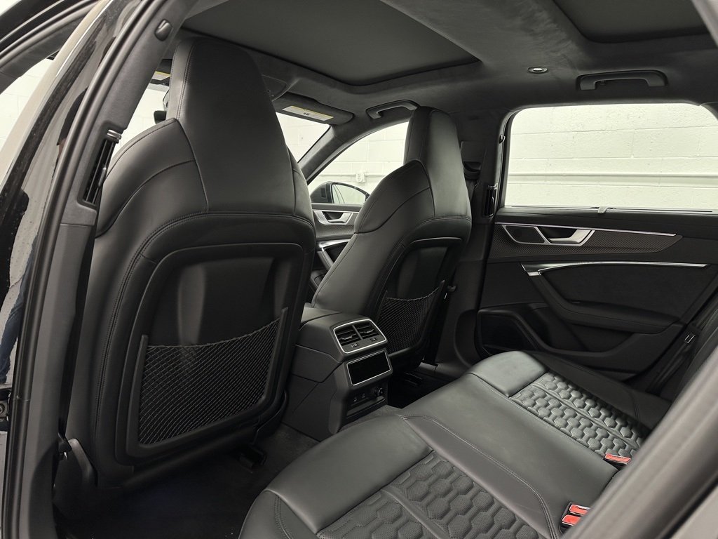 2025 Audi RS 6 Avant Performance photo 13