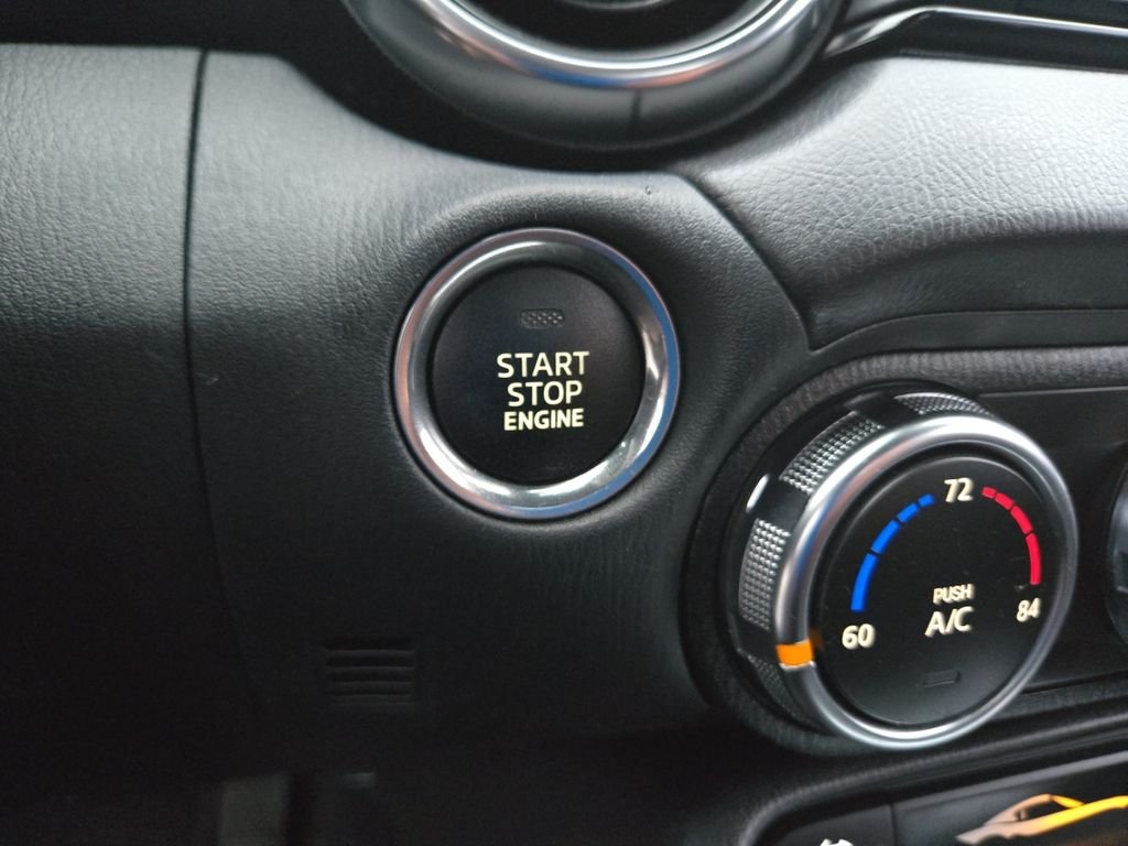2021 Mazda MX-5 Miata RF Miata Grand Touring photo 21