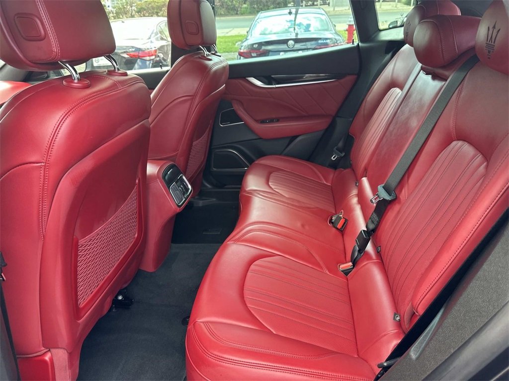 2022 Maserati Levante Modena photo 19