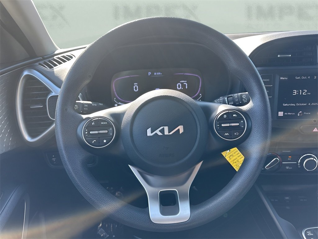 2024 Kia Soul LX photo 11