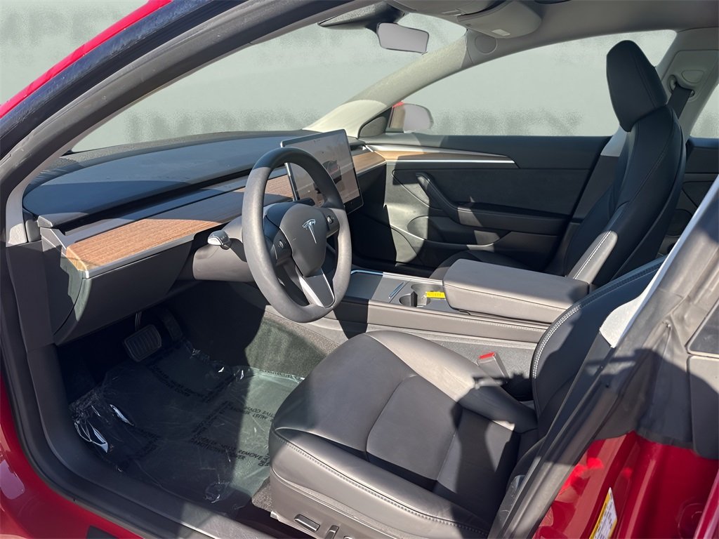 2023 Tesla Model 3 photo 9