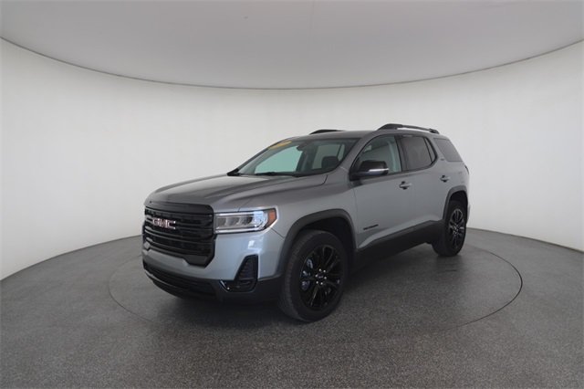 2023 Gmc Acadia SLE photo 2