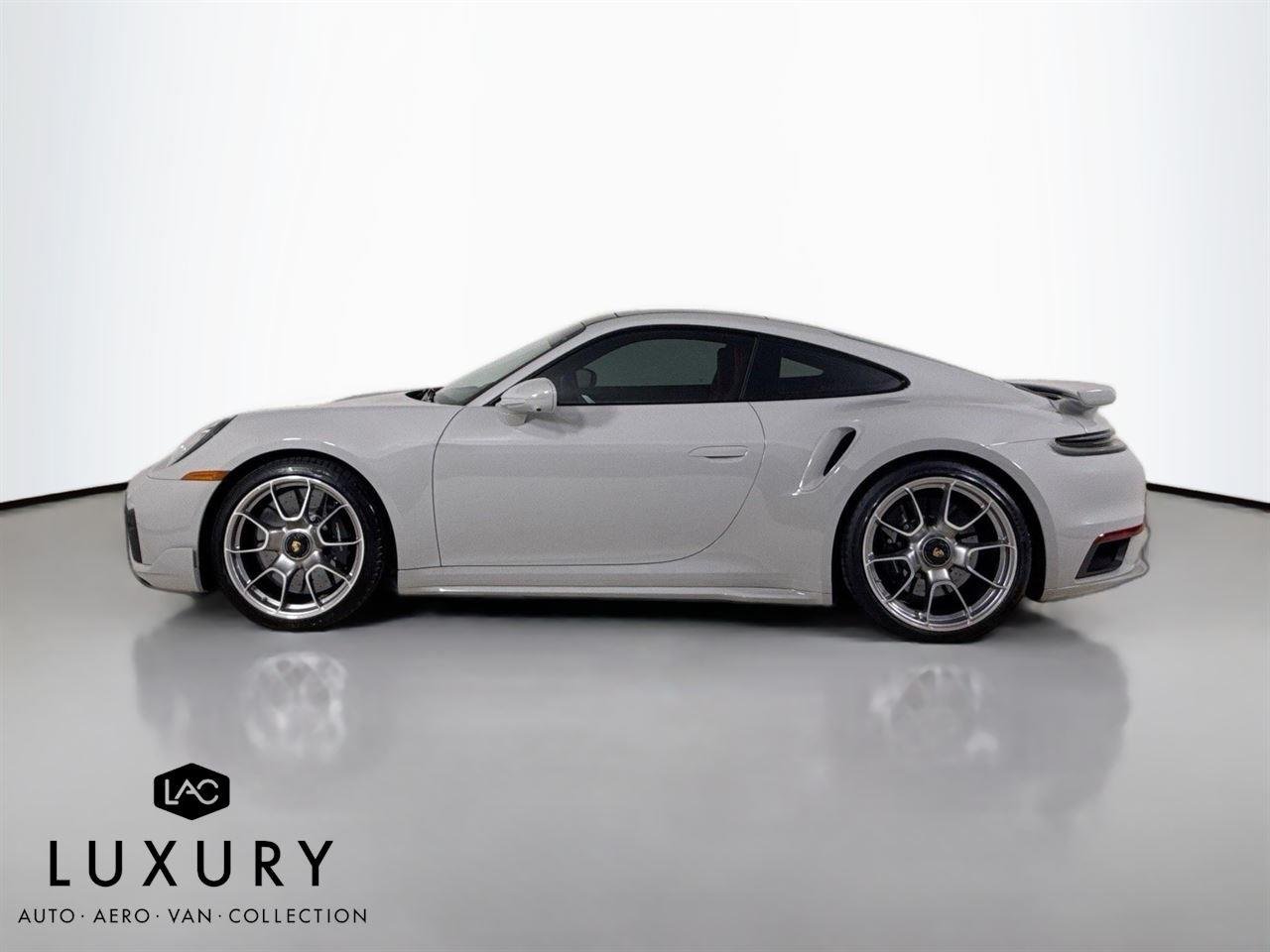 2025 Porsche 911 Turbo S photo 7