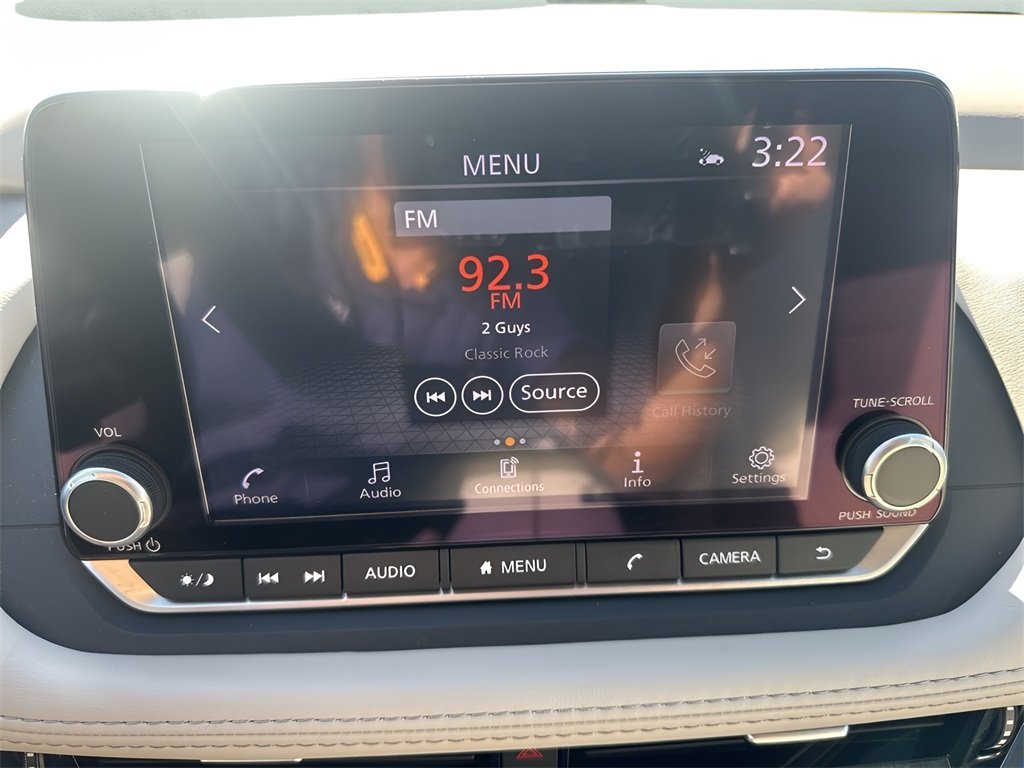 2023 Nissan Rogue SL photo 18