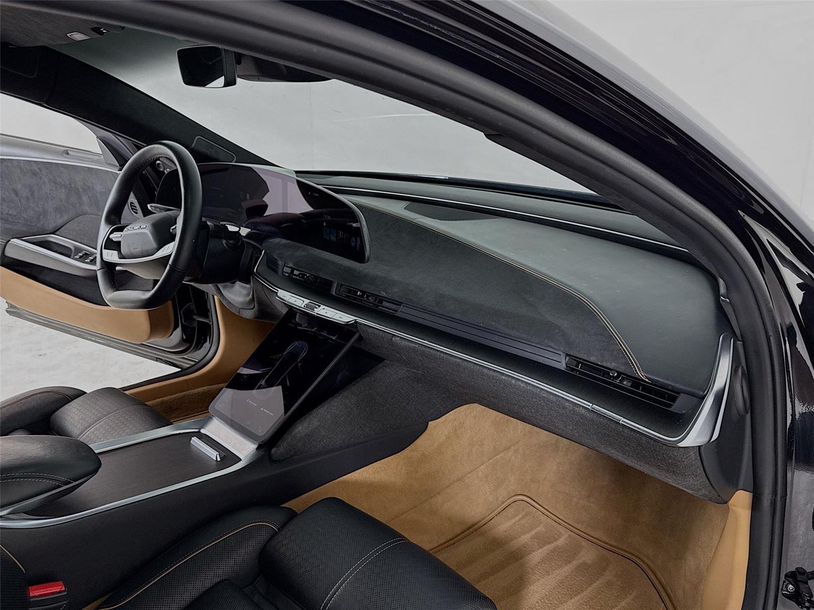 2022 Lucid Air Grand Touring photo 11