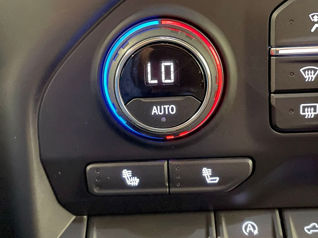 2020 Chevrolet Silverado 1500 RST photo 25