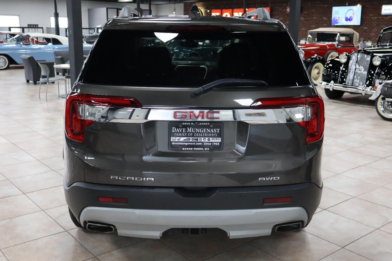 2020 Gmc Acadia SLT photo 3