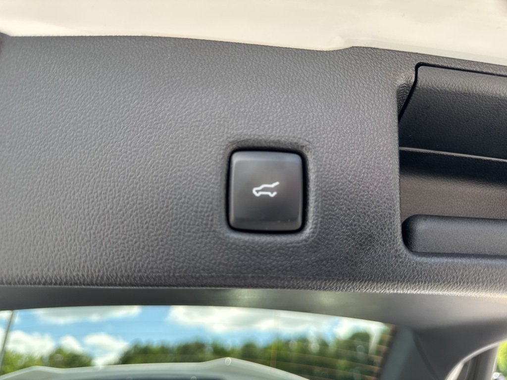 2024 Ford Escape ST-Line photo 25