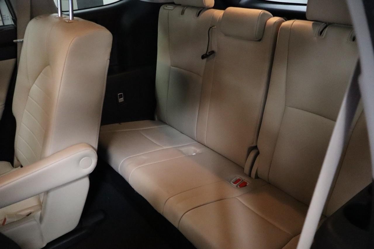 2020 Toyota Highlander XLE photo 17