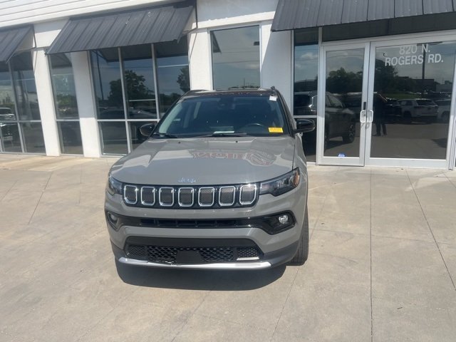 2022 Jeep Compass Limited photo 4