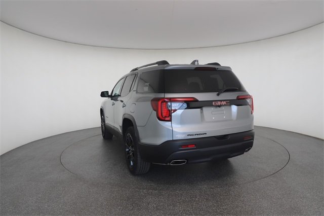 2023 Gmc Acadia SLE photo 12