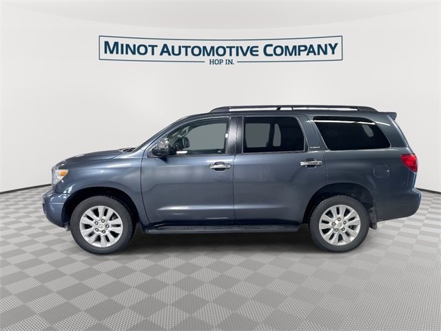 2010 Toyota Sequoia Platinum photo 5