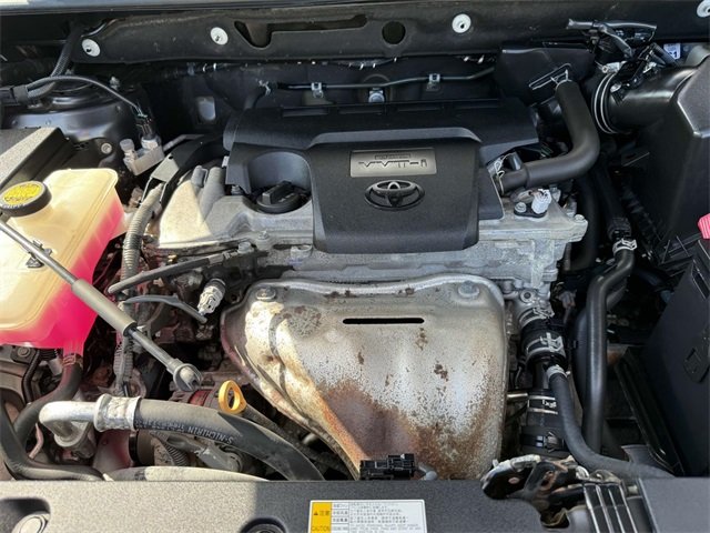 2017 Toyota RAV4 LE photo 12