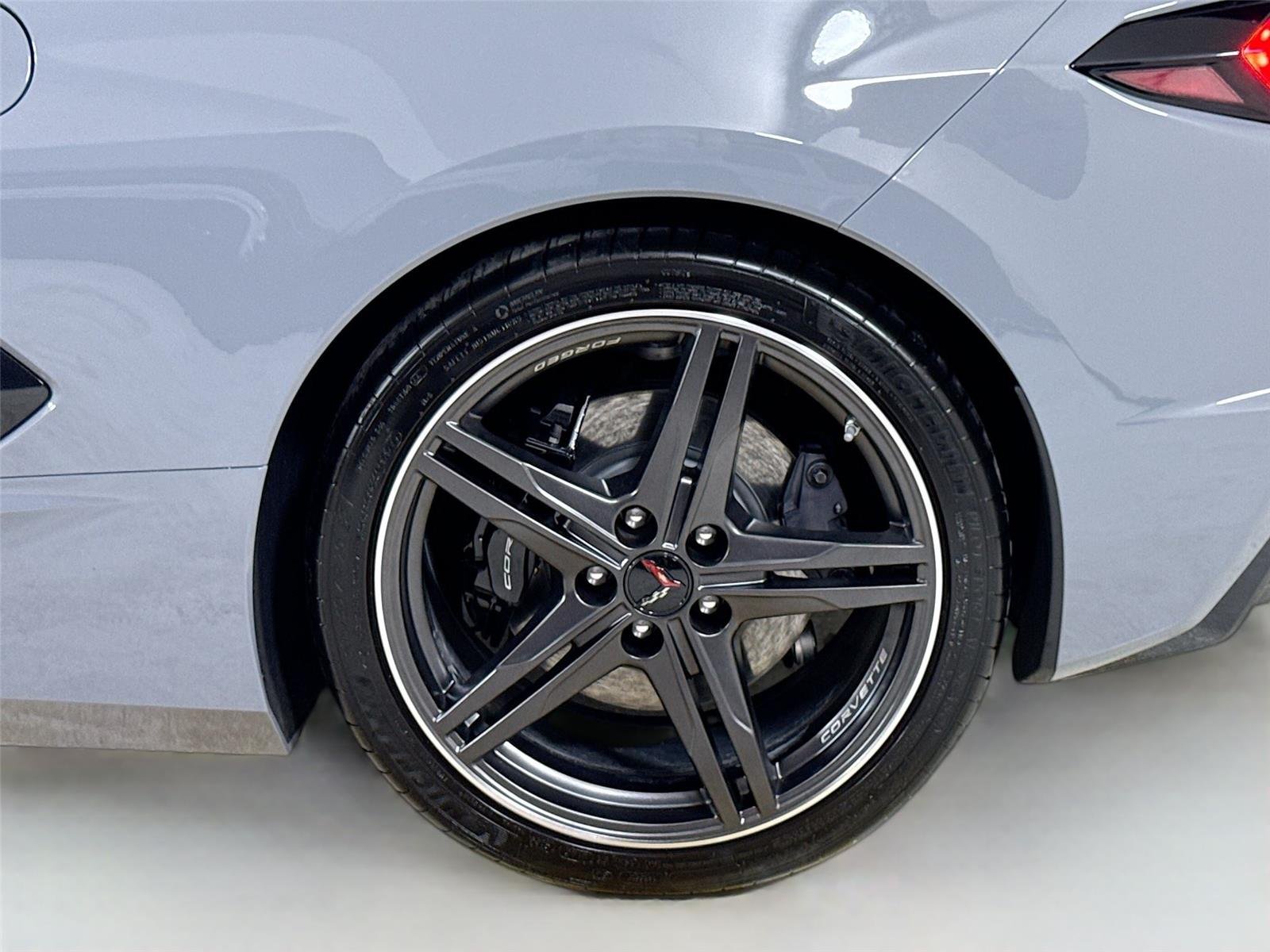 2025 Chevrolet Corvette 2LT photo 32